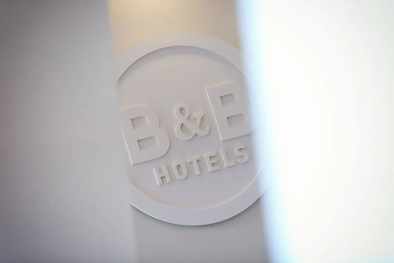 B&B Hotel Salon De Provence