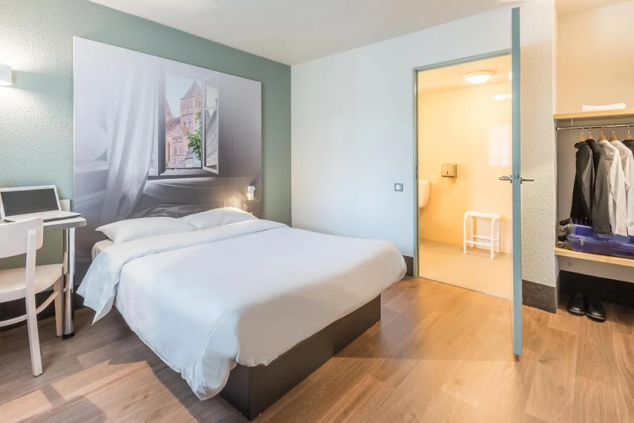 B&B Hotel Salon De Provence